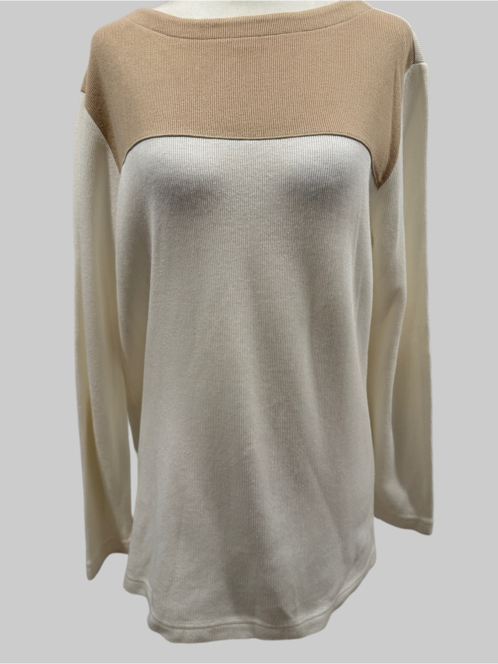 Liz Claiborne Cream Tunic with Tan Yoke - Picture 2 of 5